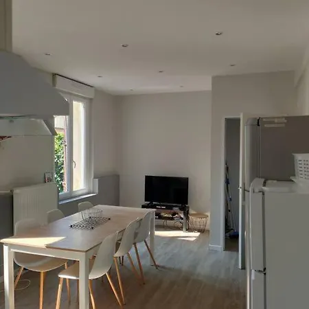 Apartment Venise - Maison Avec Exterieur A Reims